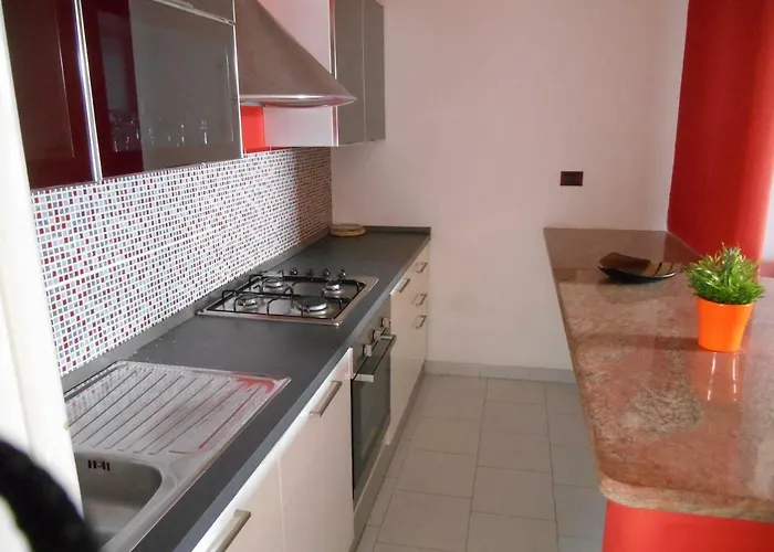 Dei Pini, Con Giardino, Al Mare Di Baia Gallipoli